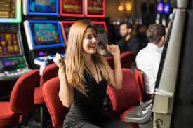 Tim dukungan batara slot siap membantu pemain melalui live chat dan email